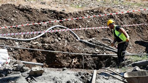 Deprem sondası Hatay 31 içme suyu kuyusu açıldı