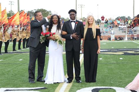 Davis Crowned Eccc Homecoming Queen East Central Community College