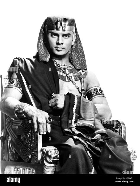 The Ten Commandments Yul Brynner 1956 Stock Photo Alamy