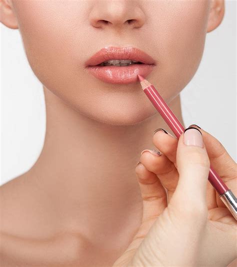 How To Apply Lip Liner Perfectly