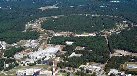 Brookhaven Lab Chosen As Site For Multibillion Dollar Collider Newsday