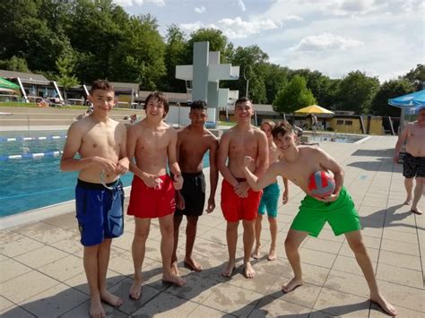 Schwimmen Mit R Ckenwind Im Malscher Freibad Waldhausschule Und