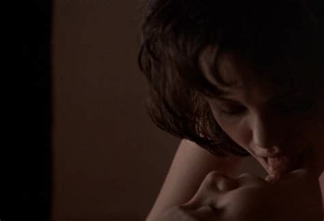 Nude Video Celebs Elizabeth Mitchell Nude Angelina Jolie Nude Gia Unrated Edition