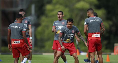 Lista de convocados selección peruana mira la convocatoria de Juan