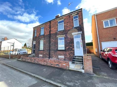 Denby Dale Road West Calder Grove Bed Semi Detached House For