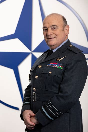 Nato Biography Air Chief Marshal Sir Stuart Peach Gbe Kcb Dl