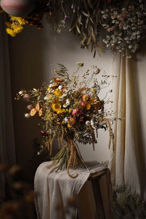 Pin By Katherine Walsh On Flower Arrangements Dried Flowers Dried