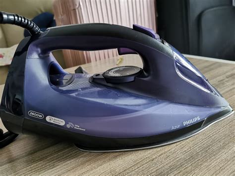 Philips GC4563/36 Azur Steam Iron, Home Appliances, Cleaning & Laundry ...