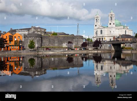 Ireland County Westmeath Athlone Athlone Castle And River Shannon