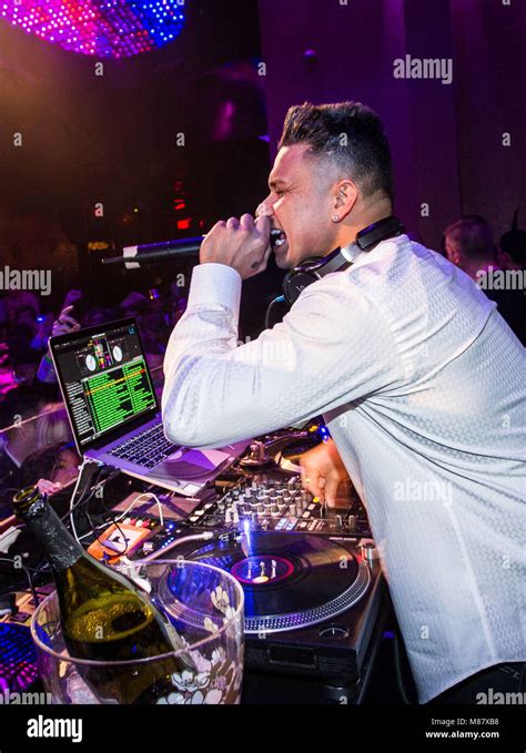 Las Vegas Nv December 31 Dj Pauly D New Years Eve At Vanity