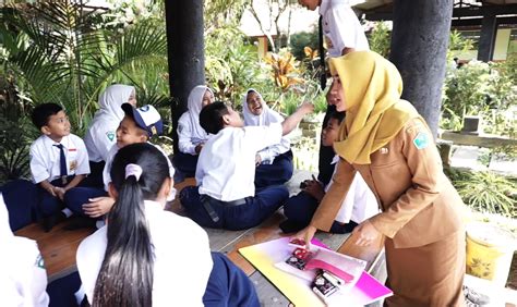 Jarik Ma Siti SMPN 10 Malang Raih TOP 99 Inovasi Pelayanan Publik 2023