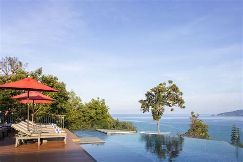 5-Star Patong Beach Resort Executive Lounge | Amari Phuket The Clubhouse