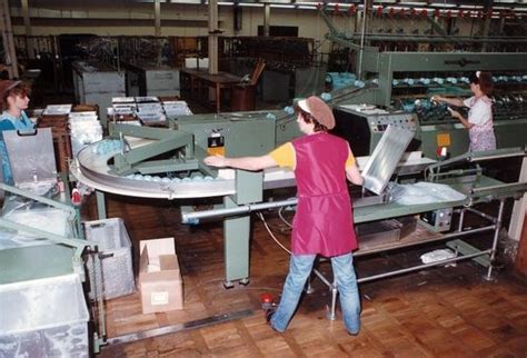 Ausstellungser Ffnung Stoff Wechsel Liefer Kette Im Stadtmuseum