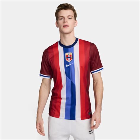 Soccer Norway Jerseys. Nike.com