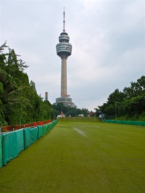 Daegu Tower Luis Jou García Flickr