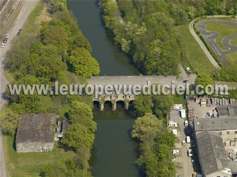 Photos aériennes de Thionville 57100 La Gare et le Fort de Yutz