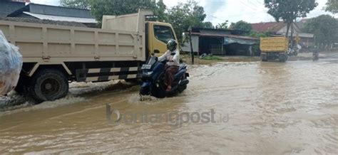 Hujan Sebentar Sejumlah Ruas Jalan Terendam Banjir Bontang Post