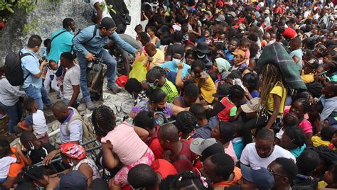 M Xico Miles De Migrantes Protestan Para Exigir Asilo En Tapachula