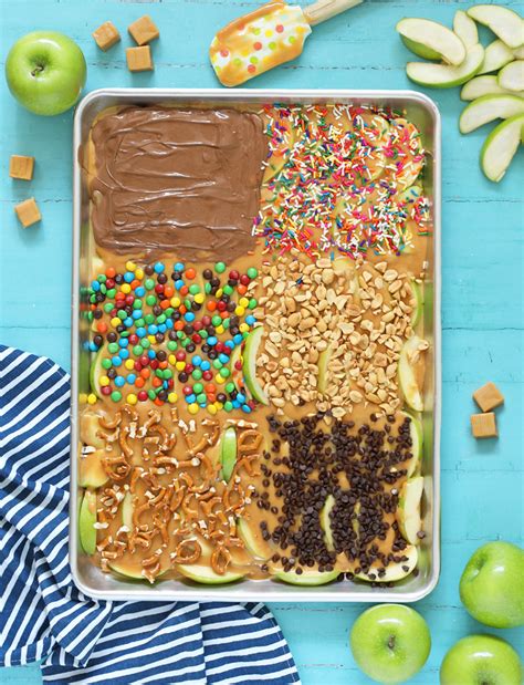 Easy Sheet Pan Caramel Apples