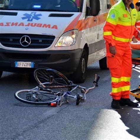 Incidente Ad Agrigento Ciclista Di 71 Anni Travolto E Ucciso Da Un