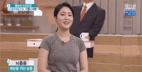 무엇이든 물어보세요 생방송 도중 패널 쓰러져응급조치 취하며 준비된 영상 먼저~무슨일 영상 네이버 블로그