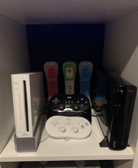 My Wii console/box collection : r/wii