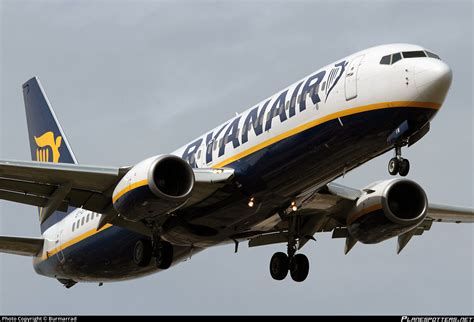 EI EFB Ryanair Boeing 737 8AS WL Photo By Burmarrad ID 374606