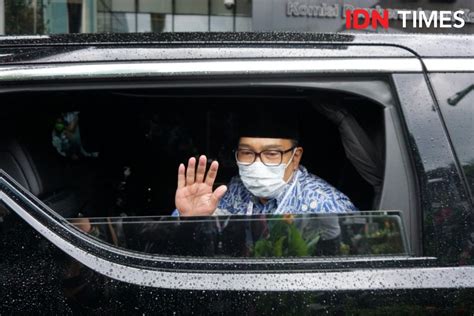 Survei Bakal Cagub Dki Risma Anies Riza Posisi 3 Besar