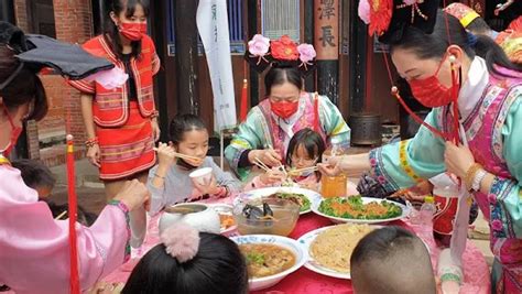 秀水鄉益源古厝圍爐 彰化家扶發送1734份幸福年菜