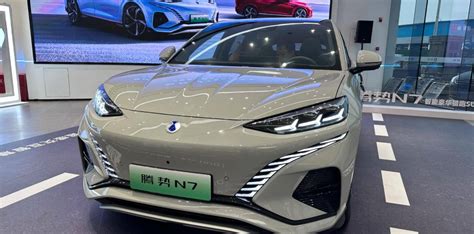 定位大五座猎跑suv，比特斯拉model Y大气，全新腾势n7即将上市 搜狐汽车 搜狐网