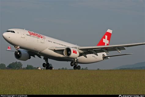 Hb Iqg Swiss Airbus A Photo By Airpicfreak Id