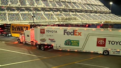 NASCAR HAULER PARADE - 2024 DAYTONA 500 - Win Big Sports