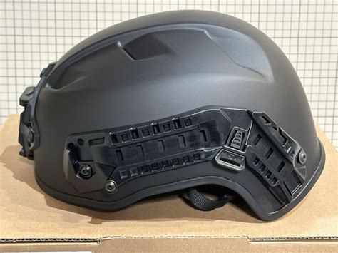 Yahoo オークション BUSCH PROTECTIVE AMH 2 BUMP HELMET BLACK バン