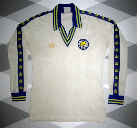 Leeds United Home Football Shirt 1980 1981 Sponsored By No Sponsor