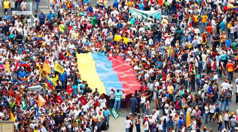 Las fotos panorámicas de las masivas protestas contra Maduro del 23 de