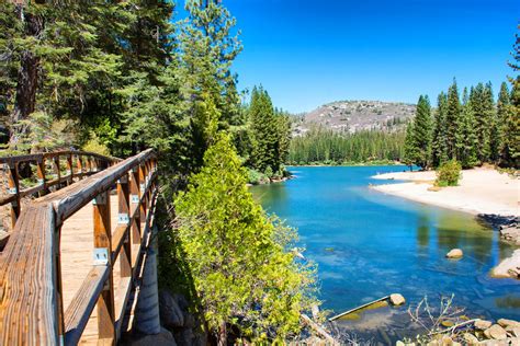 Hume Lake Ca This Lake Is East And Between Kings Canyon A Flickr