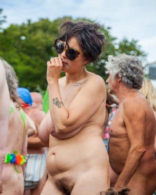 Big Tits Sunglasses Brighton 2017 World Naked Bike Ride Porn Pictures XXX Photos Sex Images