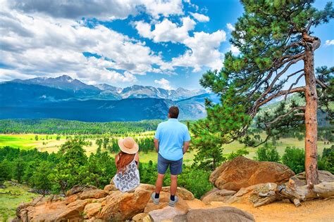 8 Romantic Small Towns In Colorado For A 3-Day Weekend