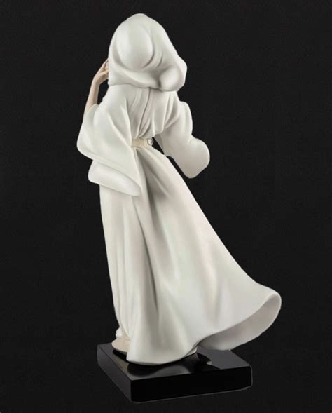 Lladro Princess Leia S New Hope Figurine