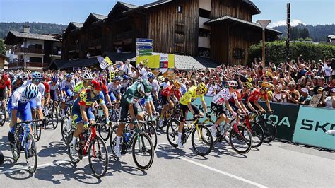 Tour De France Fan L St Massencrash Aus Fahrer St Rzen