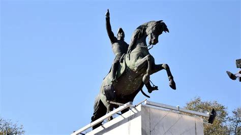 La Historia Del Monumento A San Mart N En El Centro C Vico Diario San