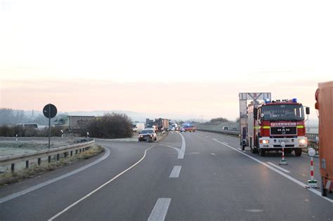 Bilder Unfall auf der A94 zwischen Mühldorf Nord und Mühldorf West