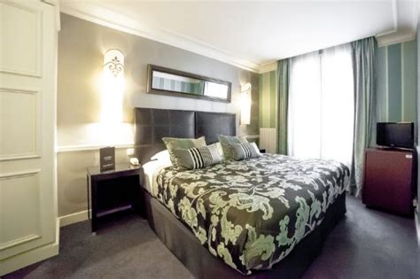 Hotel Le Royal $97 ($̶1̶1̶9̶) - UPDATED 2017 Prices & Reviews - Paris ...