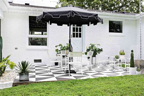 15 Painted Concrete Patio Designs