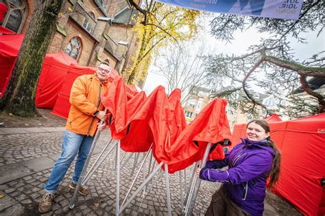 Bonn Nikolausmarkt in Beuel eröffnet am ersten Adventswochenende