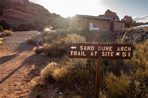 Arches Sand Dune Broken And Tapestry Arches Loop Trail Ktnpblog