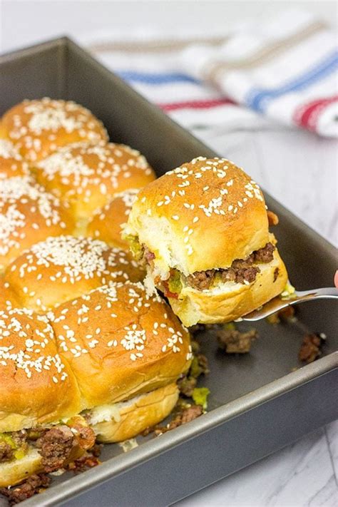 Pull Apart Cheeseburger Sliders Bring The Summer Party Indoors