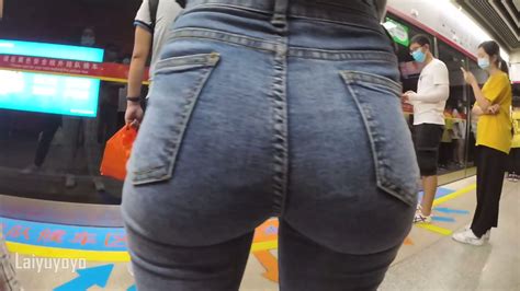 Candid Ass