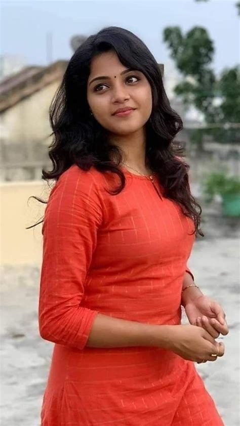 Vaishali Thaniga Beautiful Actresses Beautiful Women Naturally