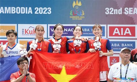 SEA Games 32 Đội tuyển bóng rổ nữ Việt Nam đoạt tấm HCV lịch sử Tui